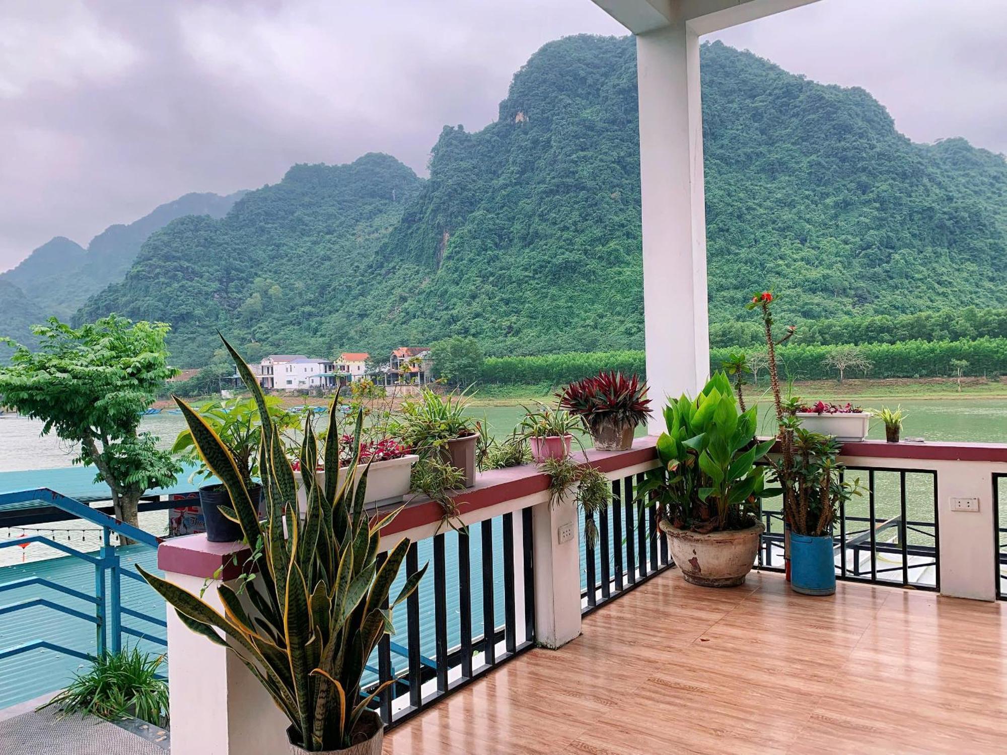 Funny Monkeys Homestay Phong Nha Exterior foto